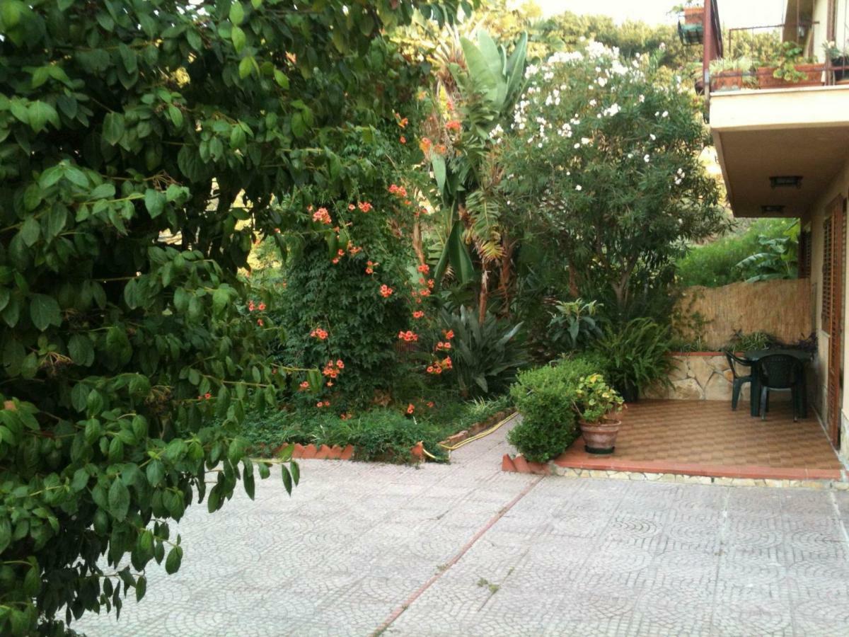 Green Villa Sand Beach Center Close Sea Veiw Cefalú Exterior foto