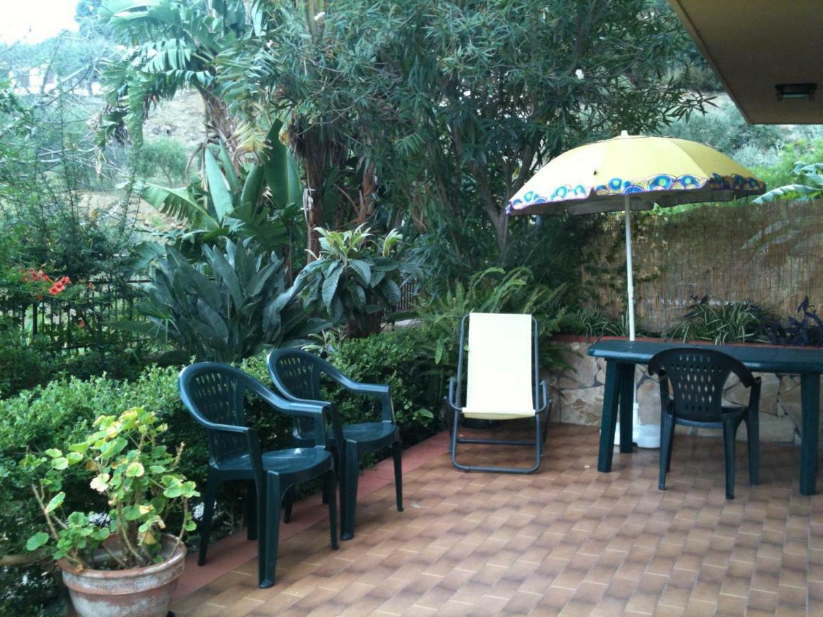 Green Villa Sand Beach Center Close Sea Veiw Cefalú Exterior foto